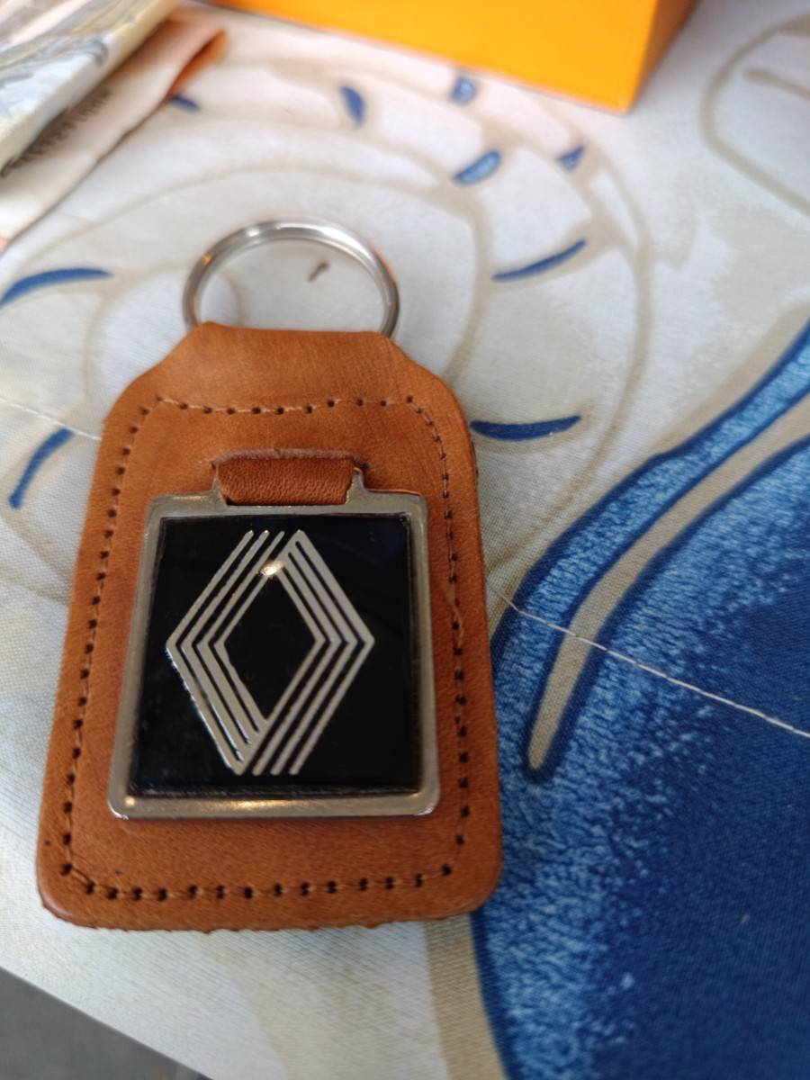Renault Vintage Collector Porte clefs Neuf Cuir et Acier