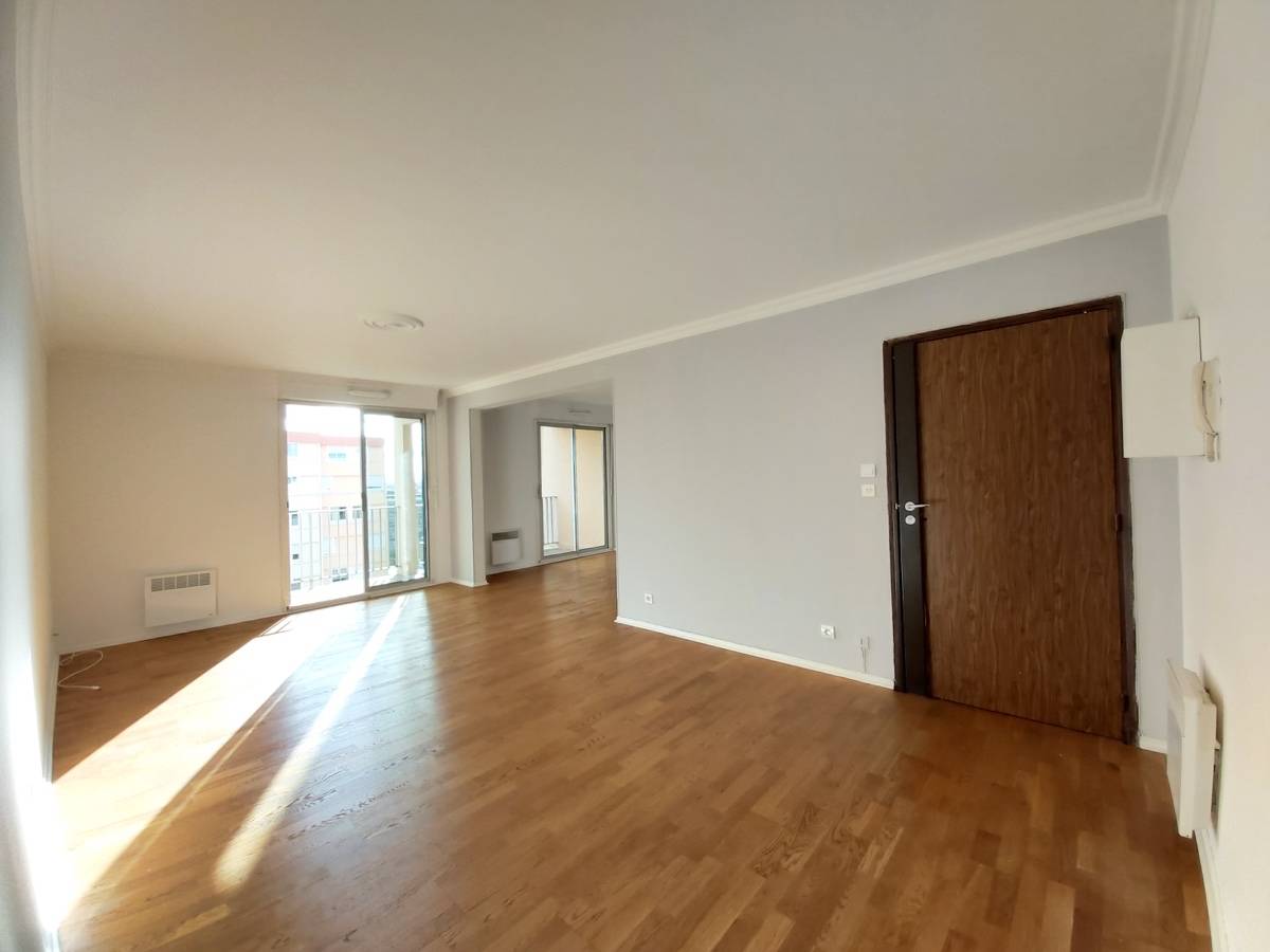 Loue T3 résidence Les Oustalous parking, piscine, tennis, - 80m², 2 chambres Route d’Espagne, Toulouse (31)