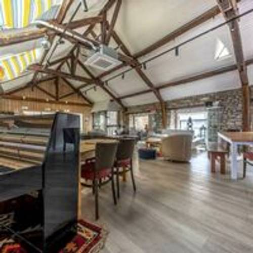Loue Restaurant pour Chefs indépendants - 2 chambres, 126m², Vannes (56)