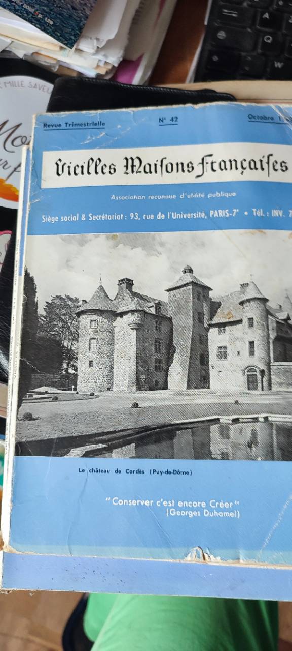 Revues anciennes "Vieilles maisons françaises" n°S 37 et 42