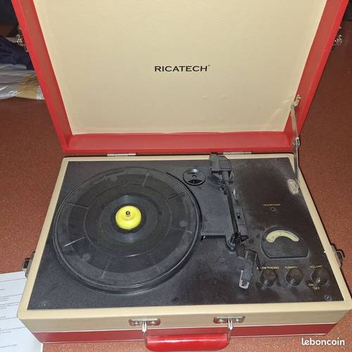 Ricatech RTT25 Tourne disque Tourne disque portable léger avec haut parleurs Bluetooth