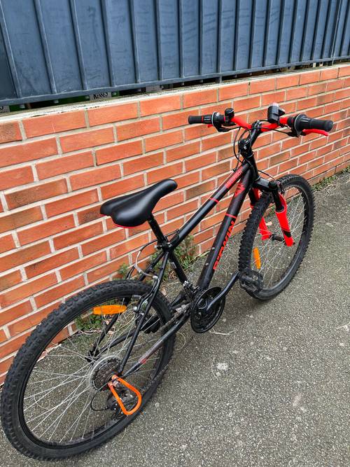 Vélo Tous Terrains VTT Rock Rider 24’ ’pour enfants de 9/12 ans