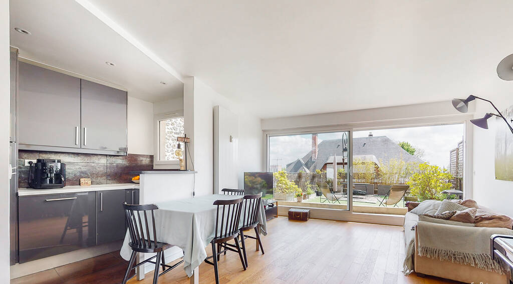 Vends Saint Cloud Montretout 3 pièces 58m² avec 2 terrasses de 75m² sur