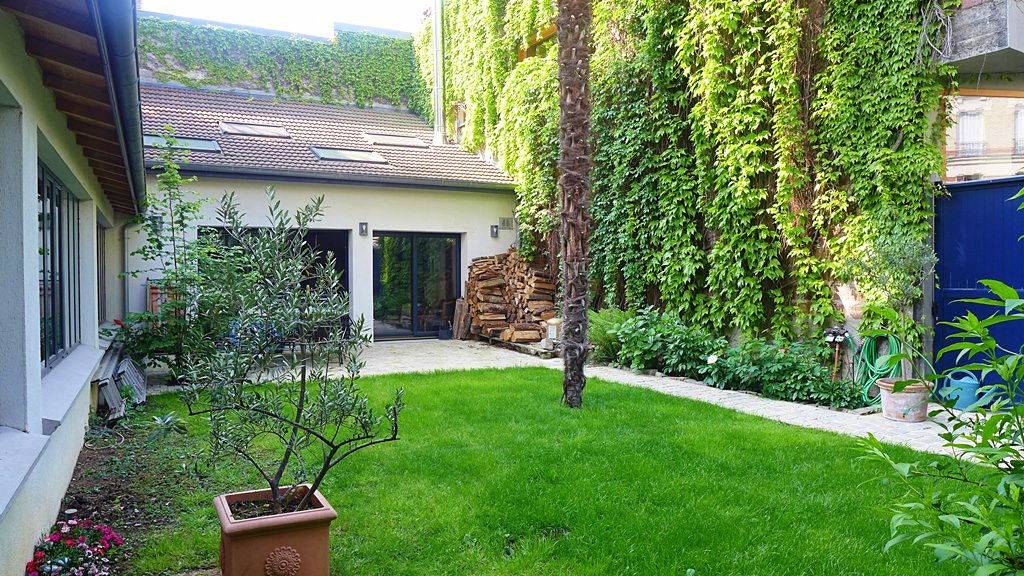 Vends Maison 300m² Atypique avec Jardin - 6 chambres, Le Pré-Saint-Gervais (93)