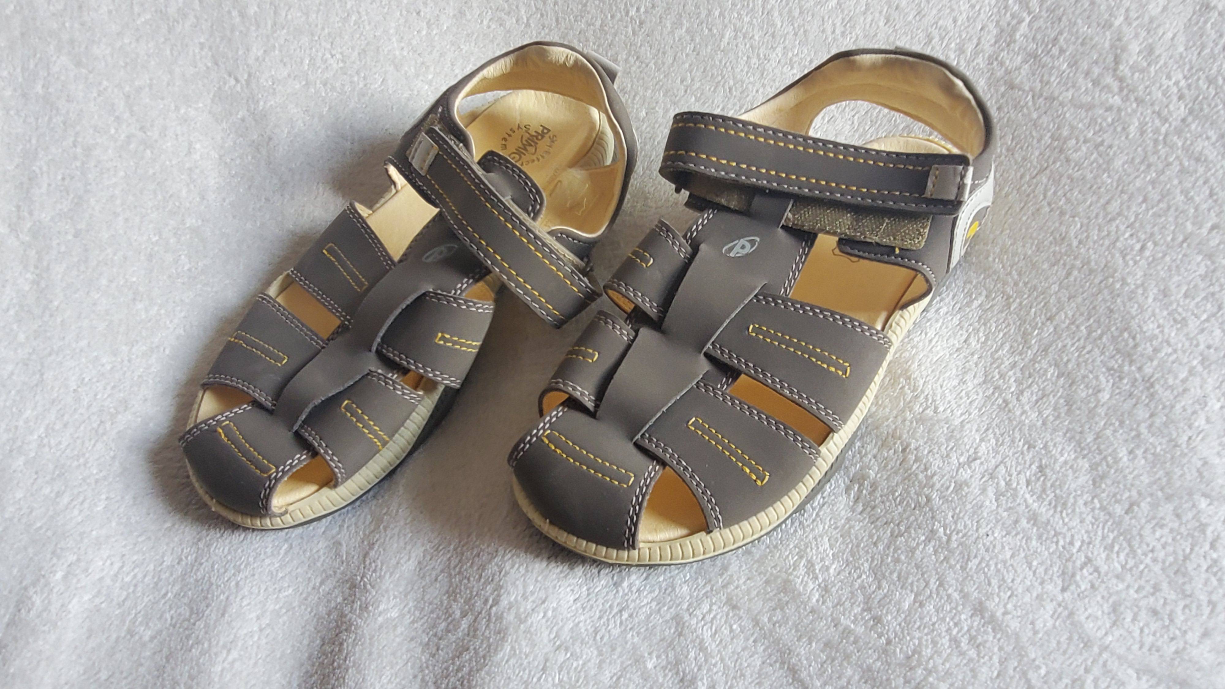 Sandales semi-ouvertes enfant pointure 36  - Primigi Neuves
