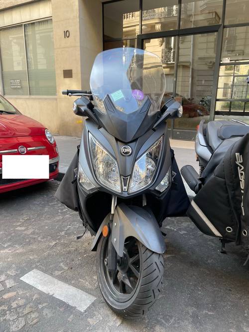 Scooter SYM 125 gts - 2017 - Très bon état - 21000km