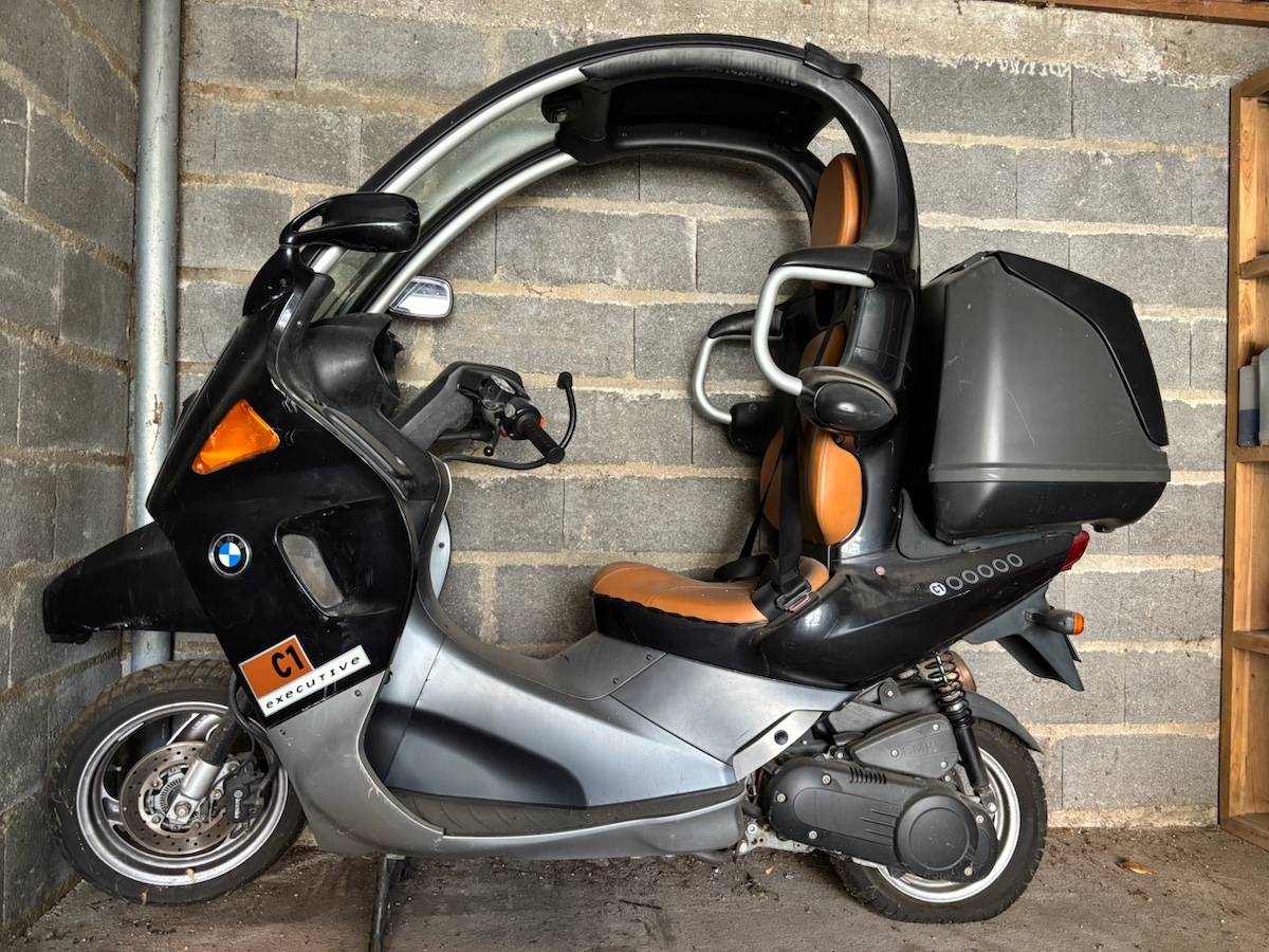 Vends scooter BMW C1, 2000, 25000km