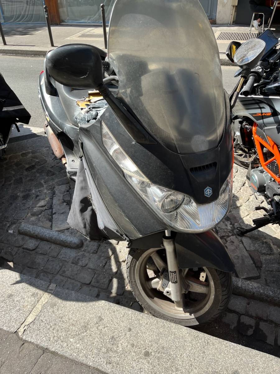 Scooter piaggio x8 125 à vendre 56 000 km · 2008 on Gens de Confiance