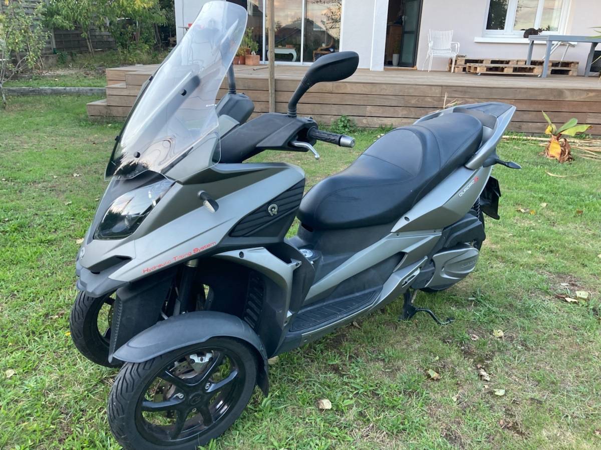 Scooter quadro 350 s’ 6800km 2016 sur Gens de Confiance