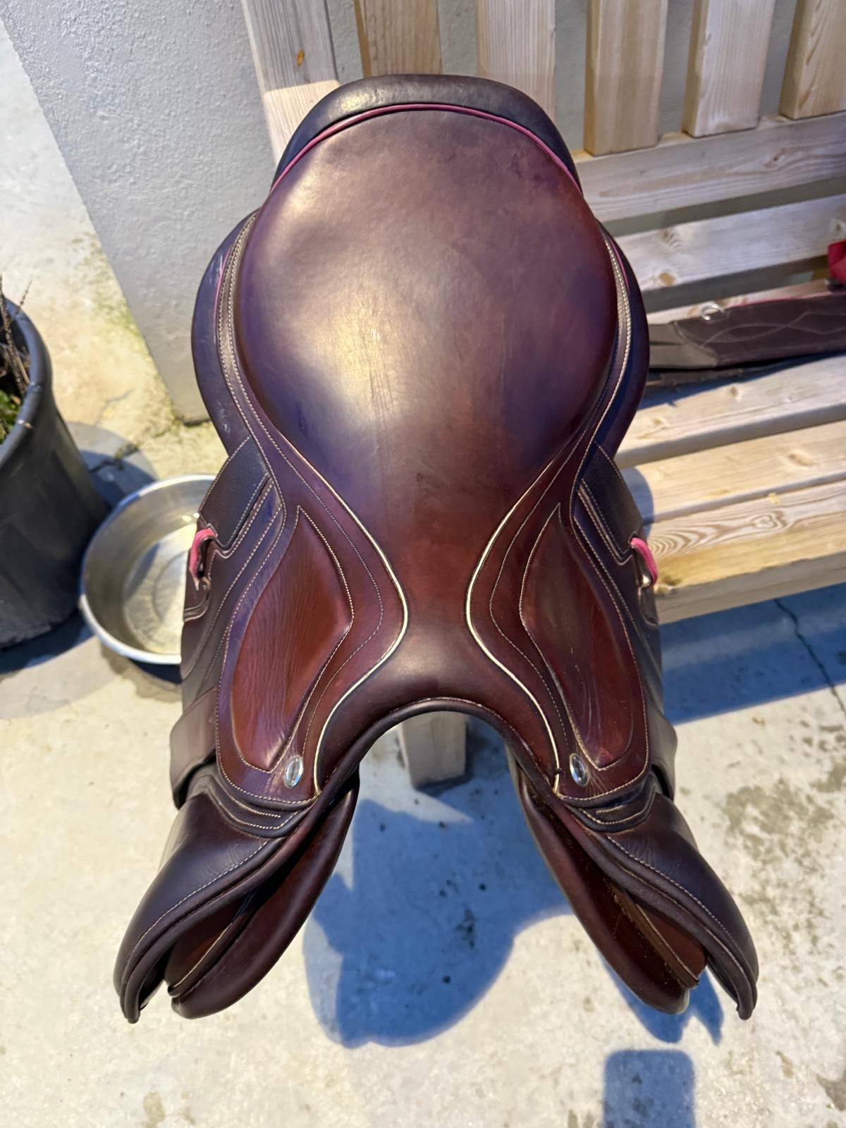 Selle CWD mademoiselle 2GS 17,5
