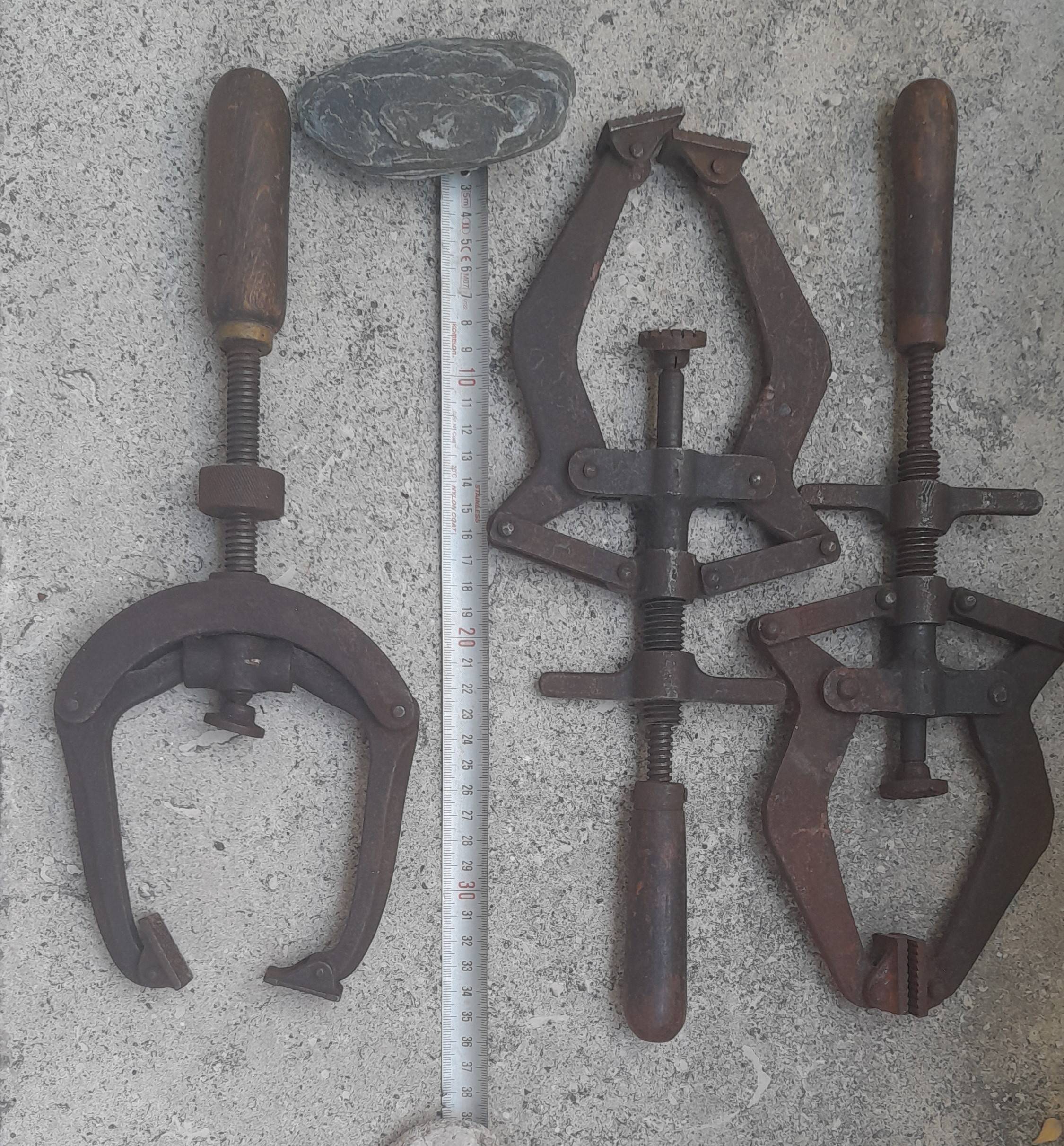 Vends lot de 3 serre-joints anciens