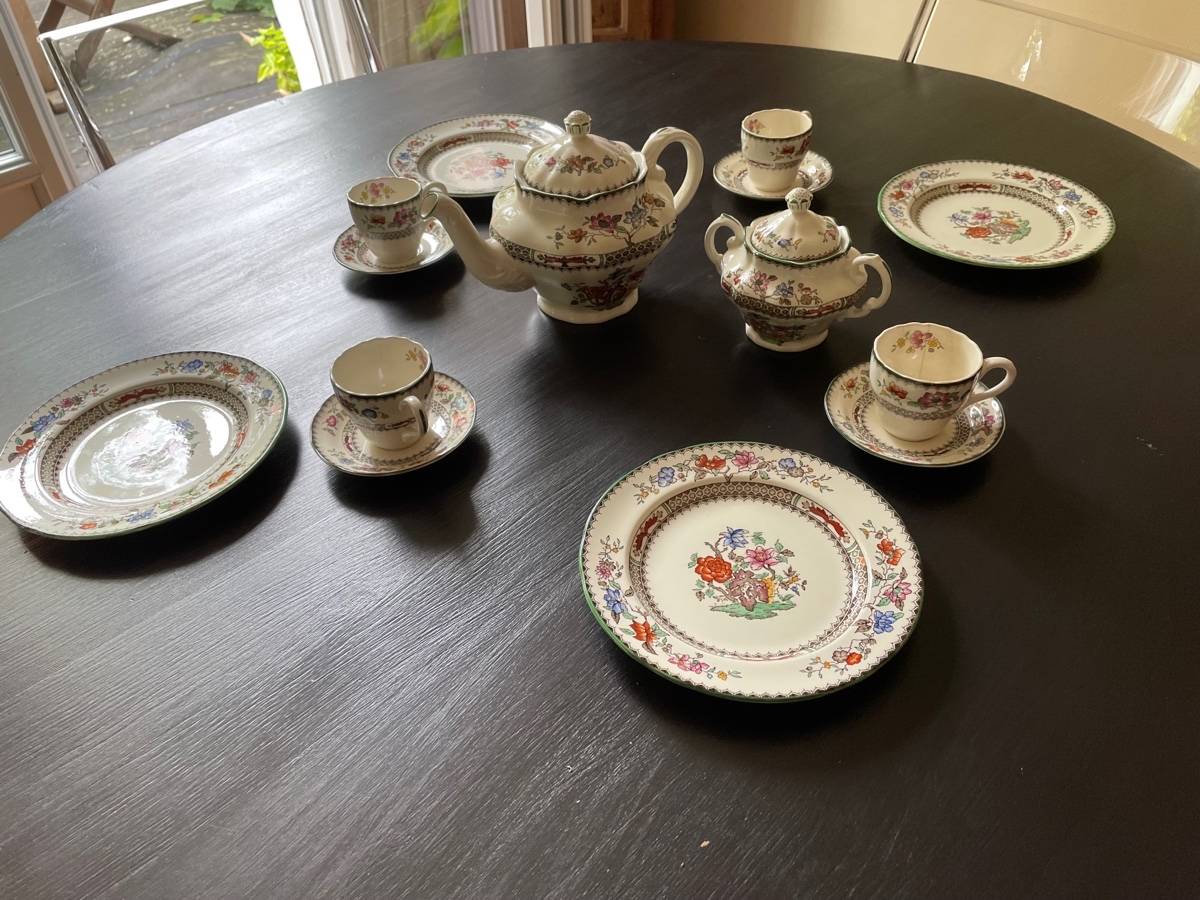 Joli service à dessert Spode «Chinese Rose »