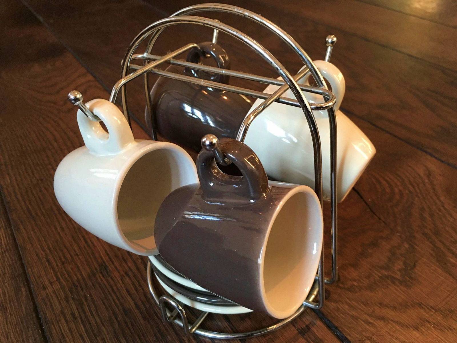 Service à café avec présentoir de rangement