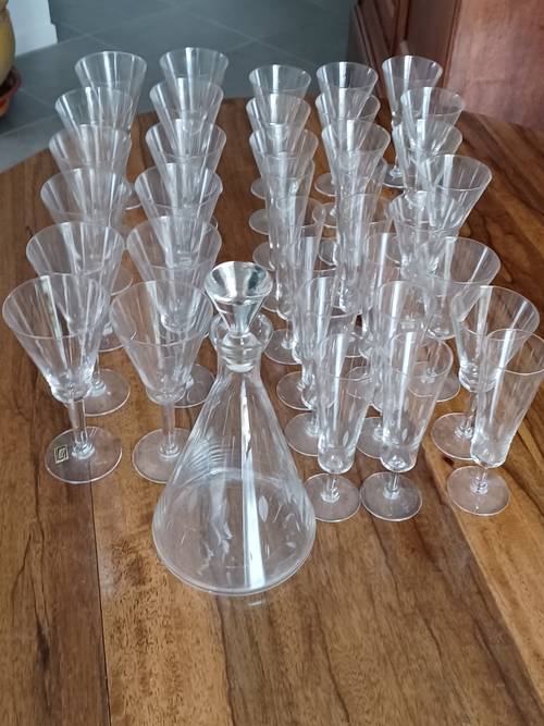 Service de verres Vintage "Doyen cristallin"