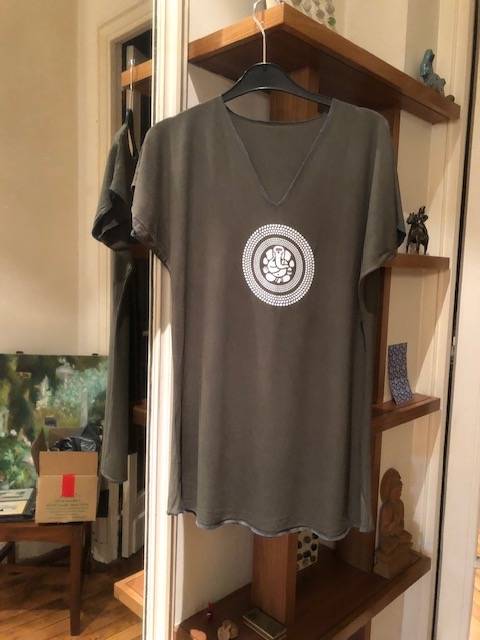 Vends tee shirt vert anglais motif ganesh - Taille M
