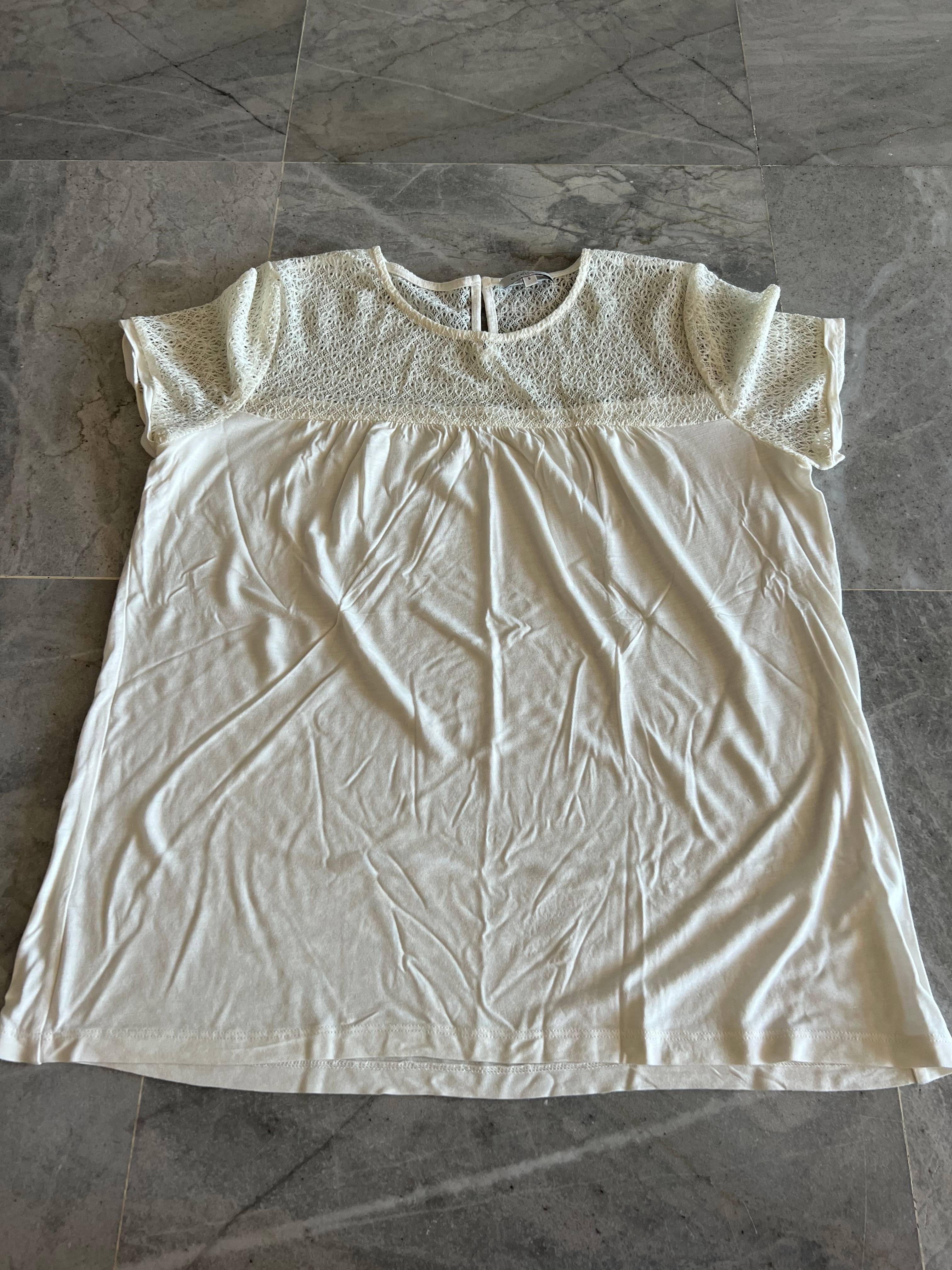 Tee-shirt Cyrillus beige taille S parfait état jamais porté