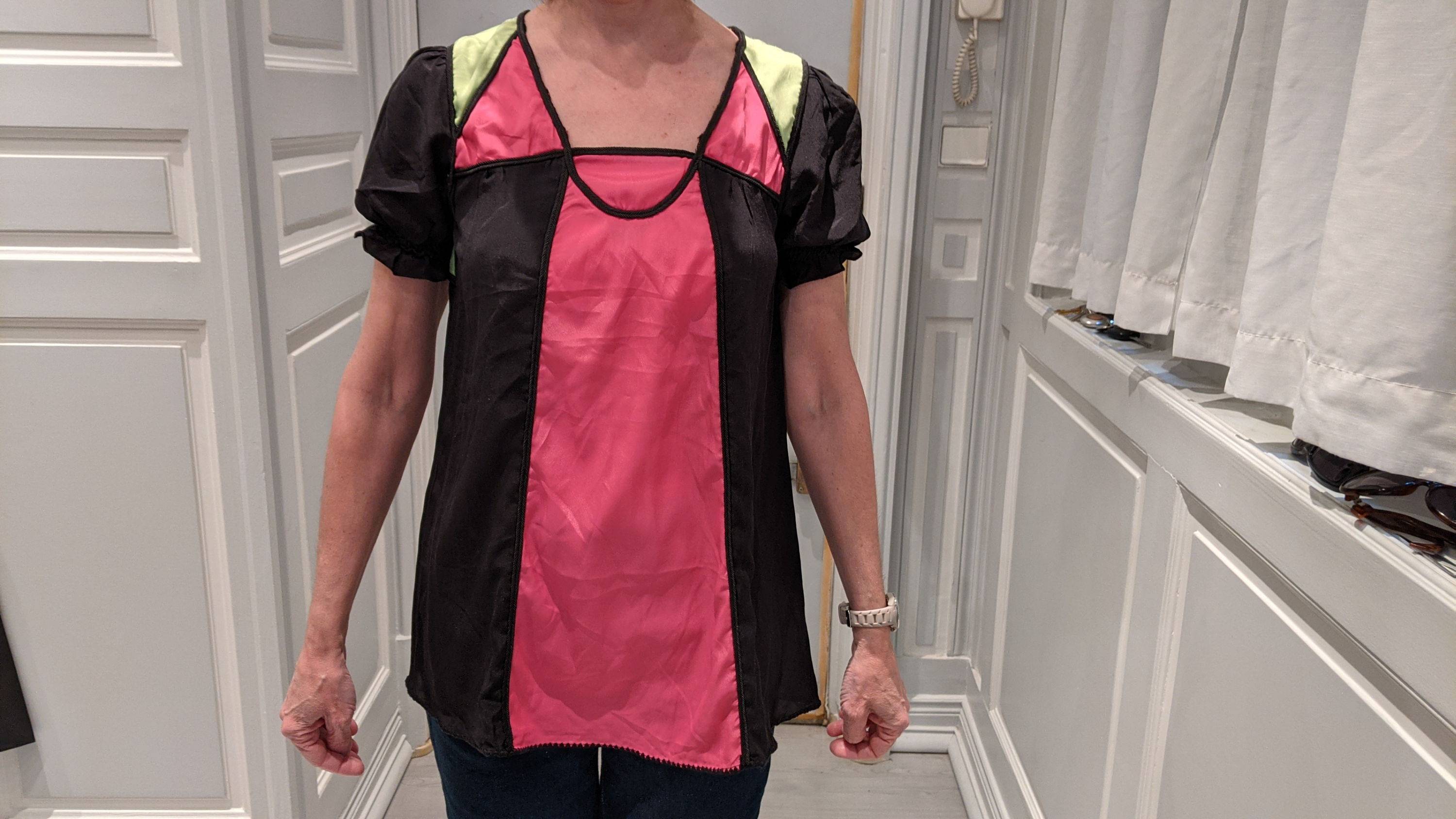 Tee shirt en soie 100% Dkny - Taille S