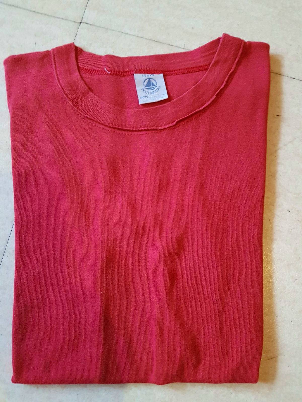 Tee shirt Petit Bateau rouge 14 ans