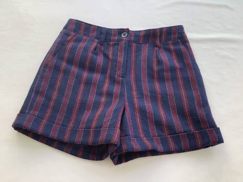 Short en lainage Cyrillus 10 ans, en très bon état