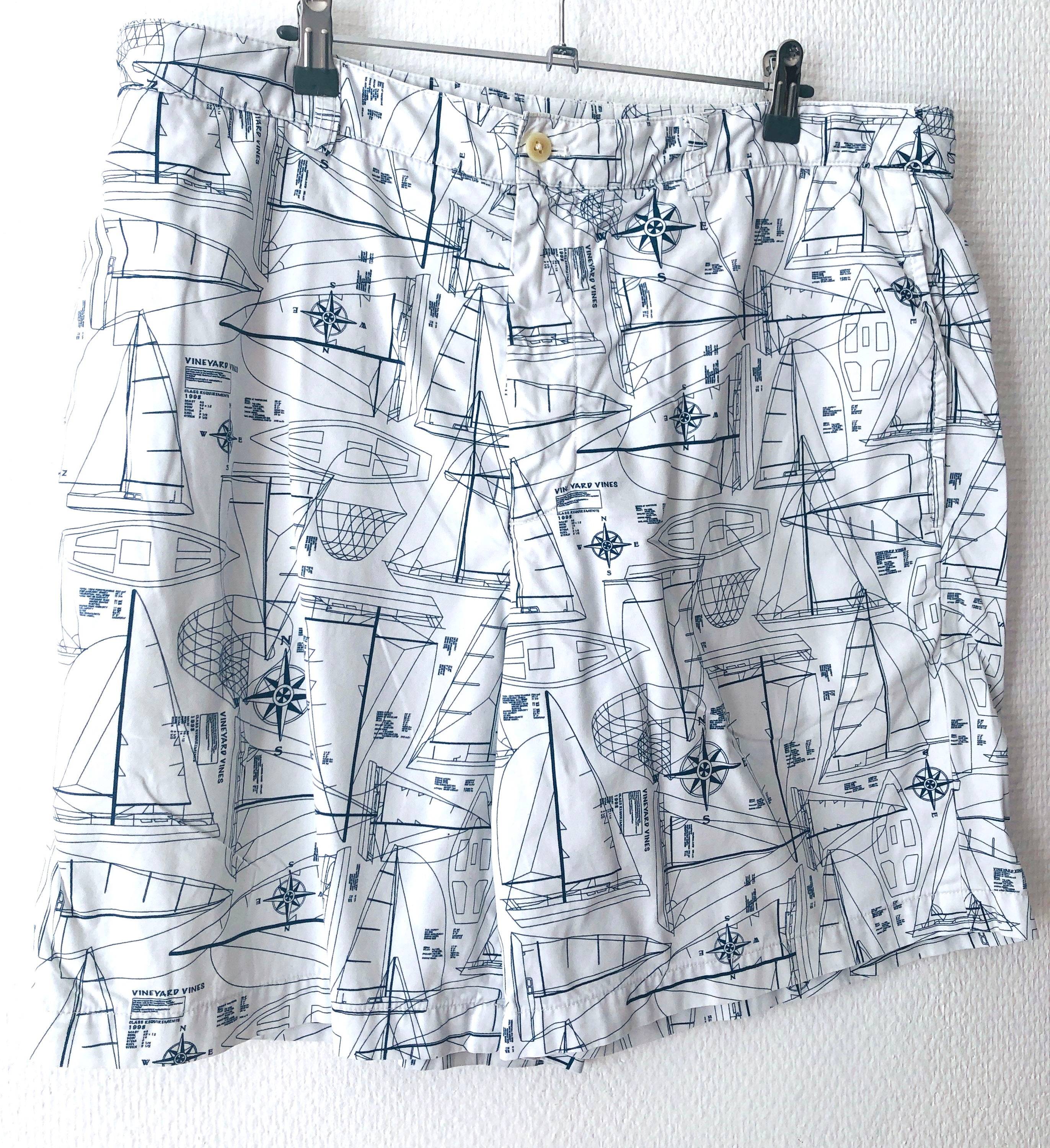 Vends short Vineyard Vines blanc et bleu marine - Taille 36 USA