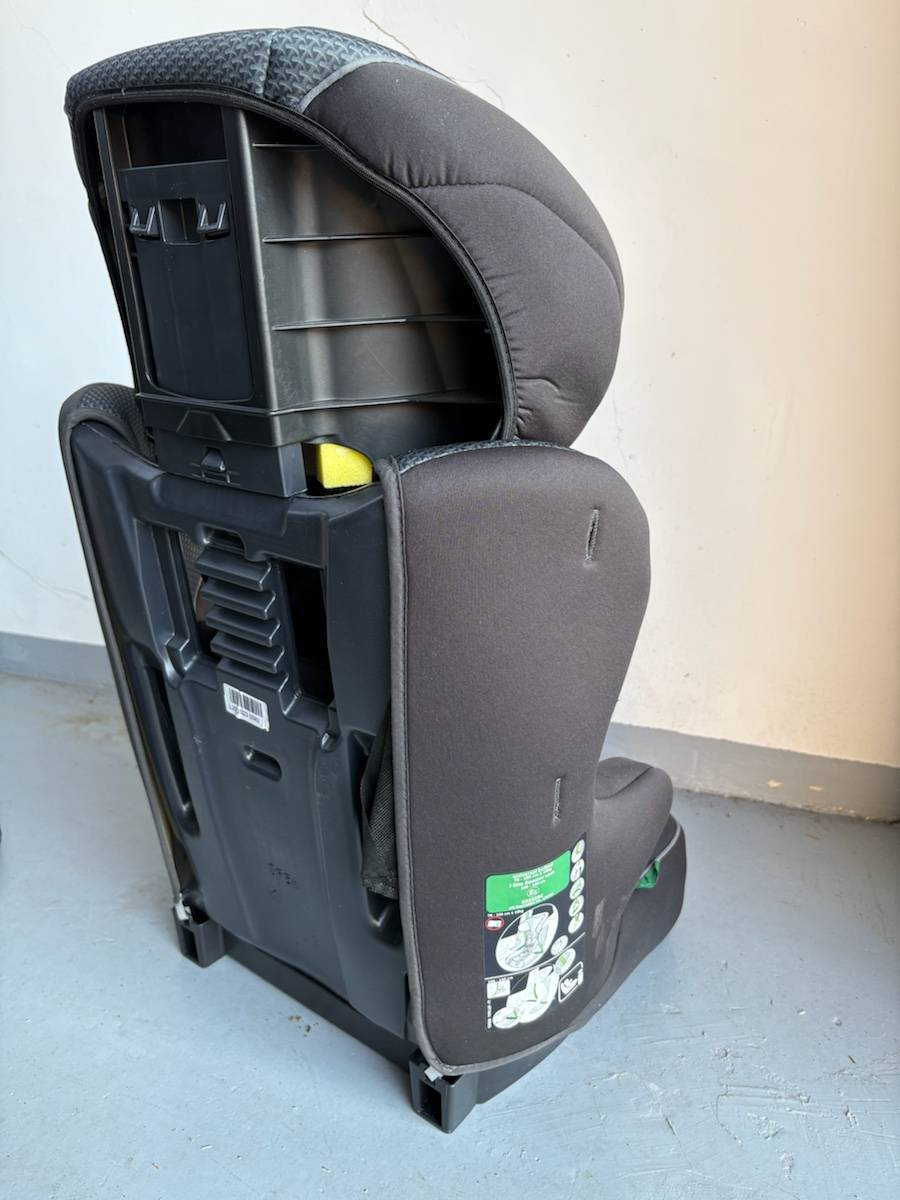 SIEGE AUTO