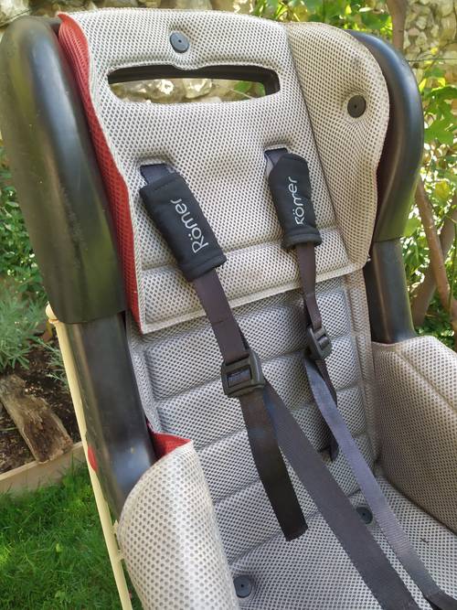 Siège arrière vélo Jockey Comfort Britax Romer + fixation cadre vélo