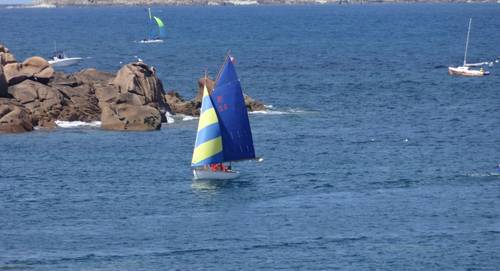 Sloop houari, monotype de Carantec N°24 - Chantier Nedelec 1967