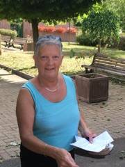 Aide-soignante propose ses services
