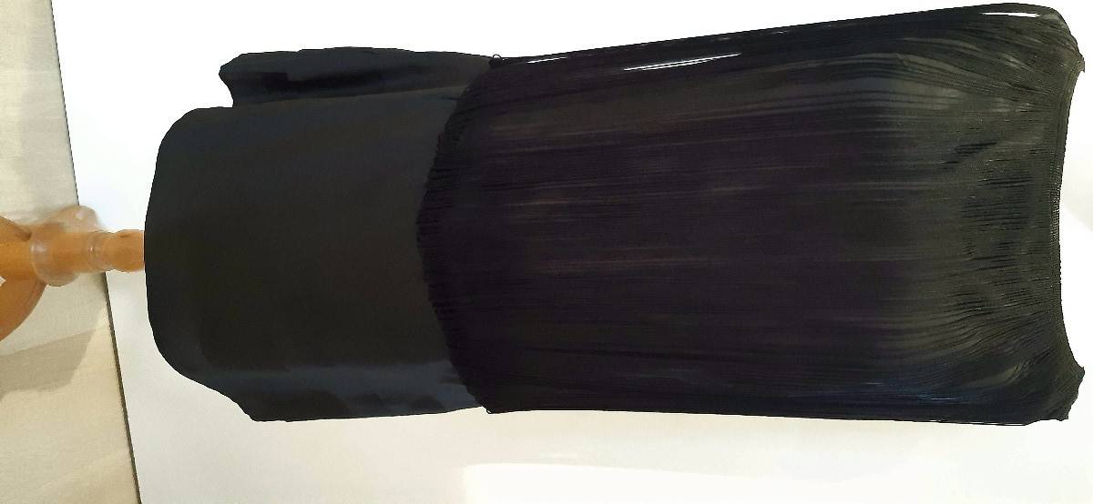 Robe de soirée à franges 100 % soie  I.Code  t.38 neuve