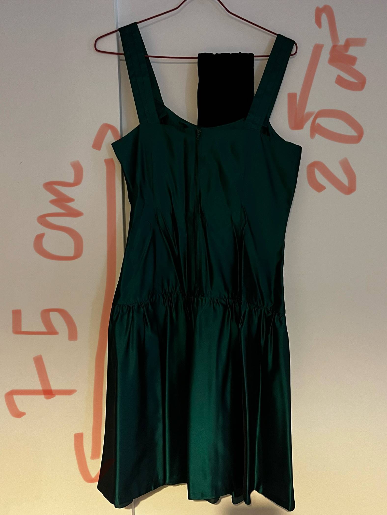 Vends robe de soirée en soie verte - Taille L