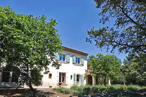 Loue bastide 10 couchages, 5 chambres/piscine chauffée à 4km L’ISLE SUR LA SORGUE (84)