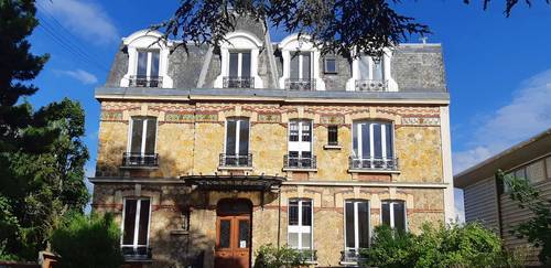 Recrute stage 6 mois ou alternance marketing digital coworking associatif