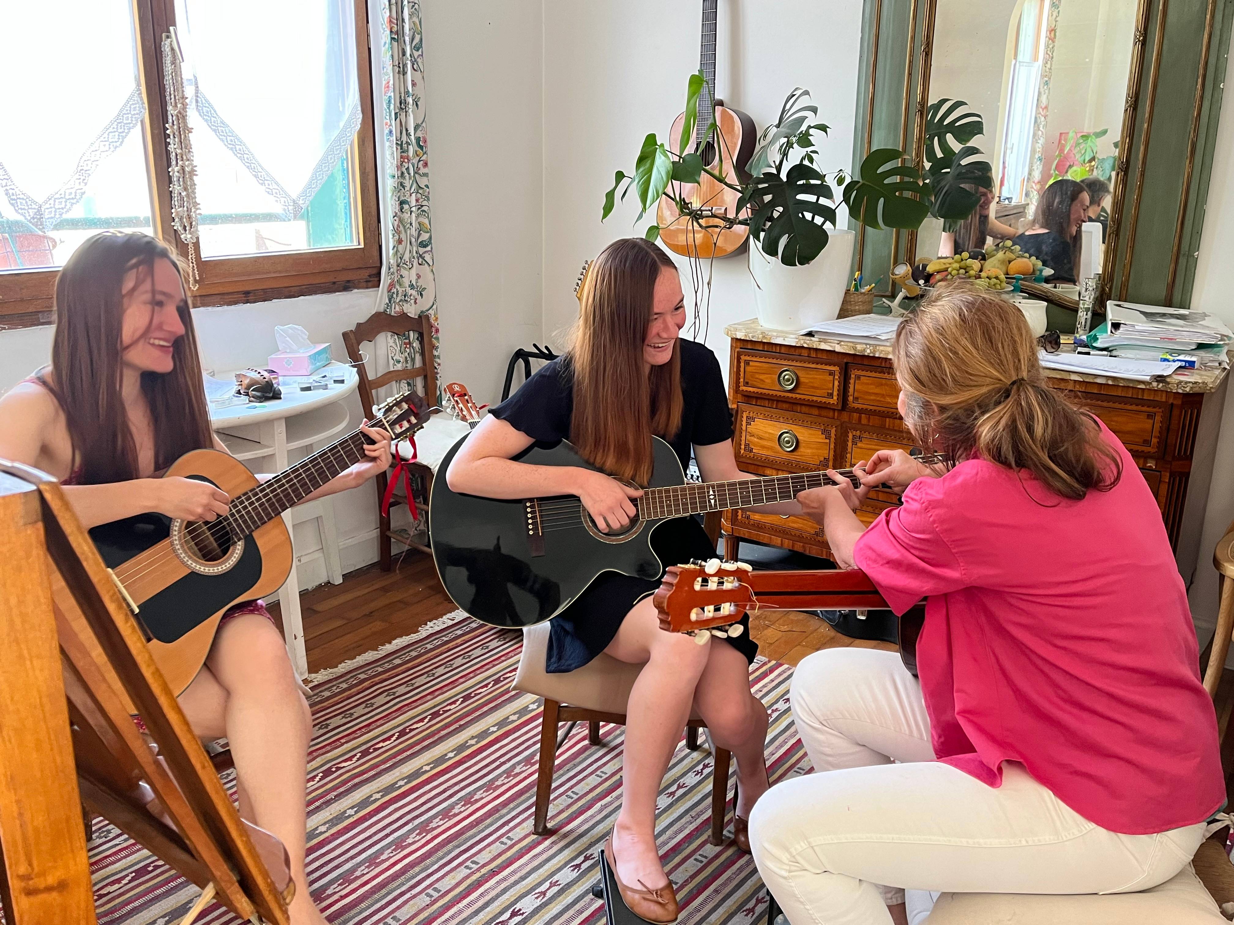 Propose cours particulier de guitare à l’année 2025-2026