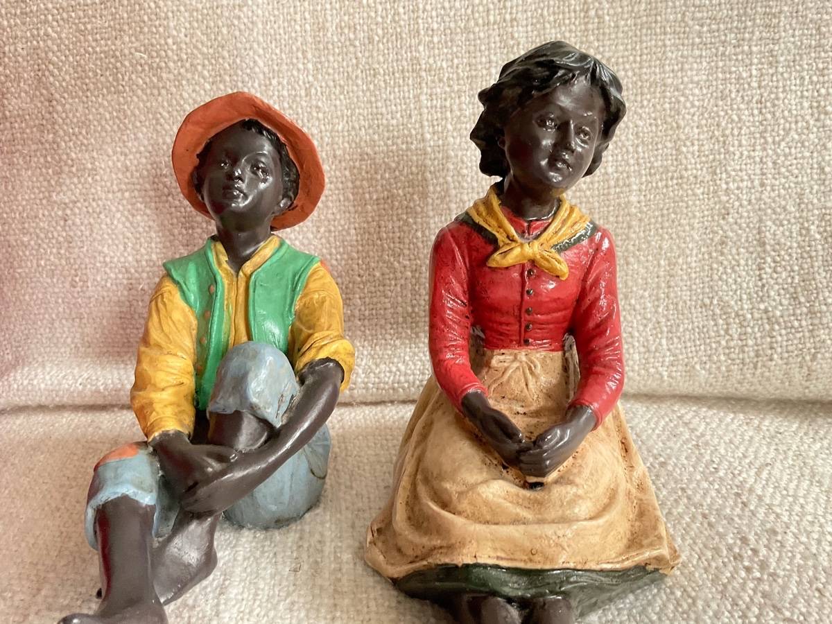 NOENNULL Lot de 4 figurines d'oiseaux en résine pour décoration de pelouse, jardin, cour, mini statue d'oiseau mignon pour la maison, la pelouse, le
