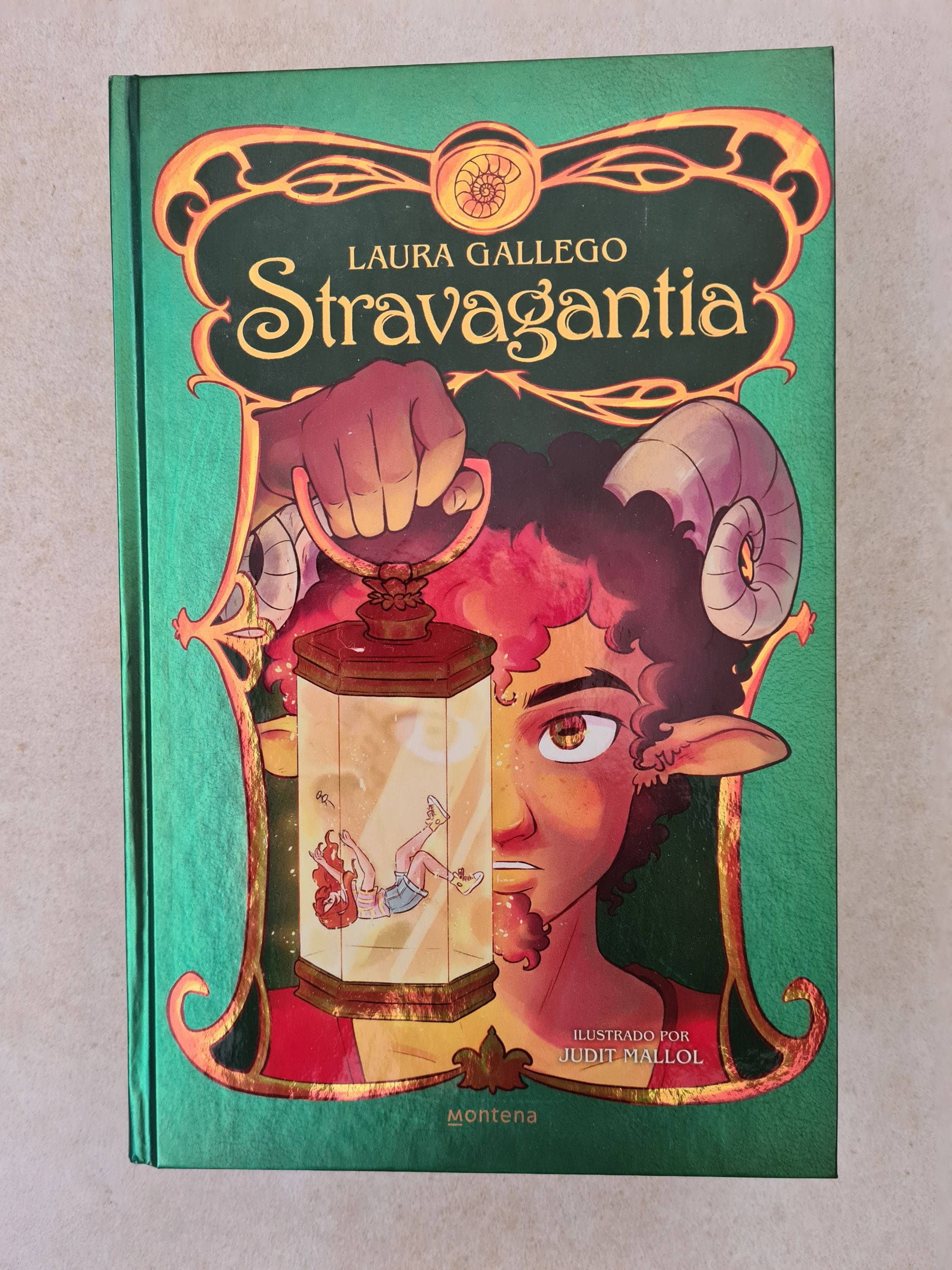 Stravagantia (roman fantastique en espagnol enfant-ado)
