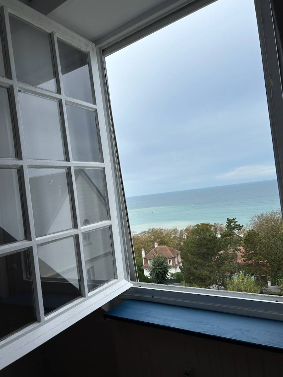 Loue appartement avec magnifique vue mer - 2 couchages - Trouville-sur-Mer (14)