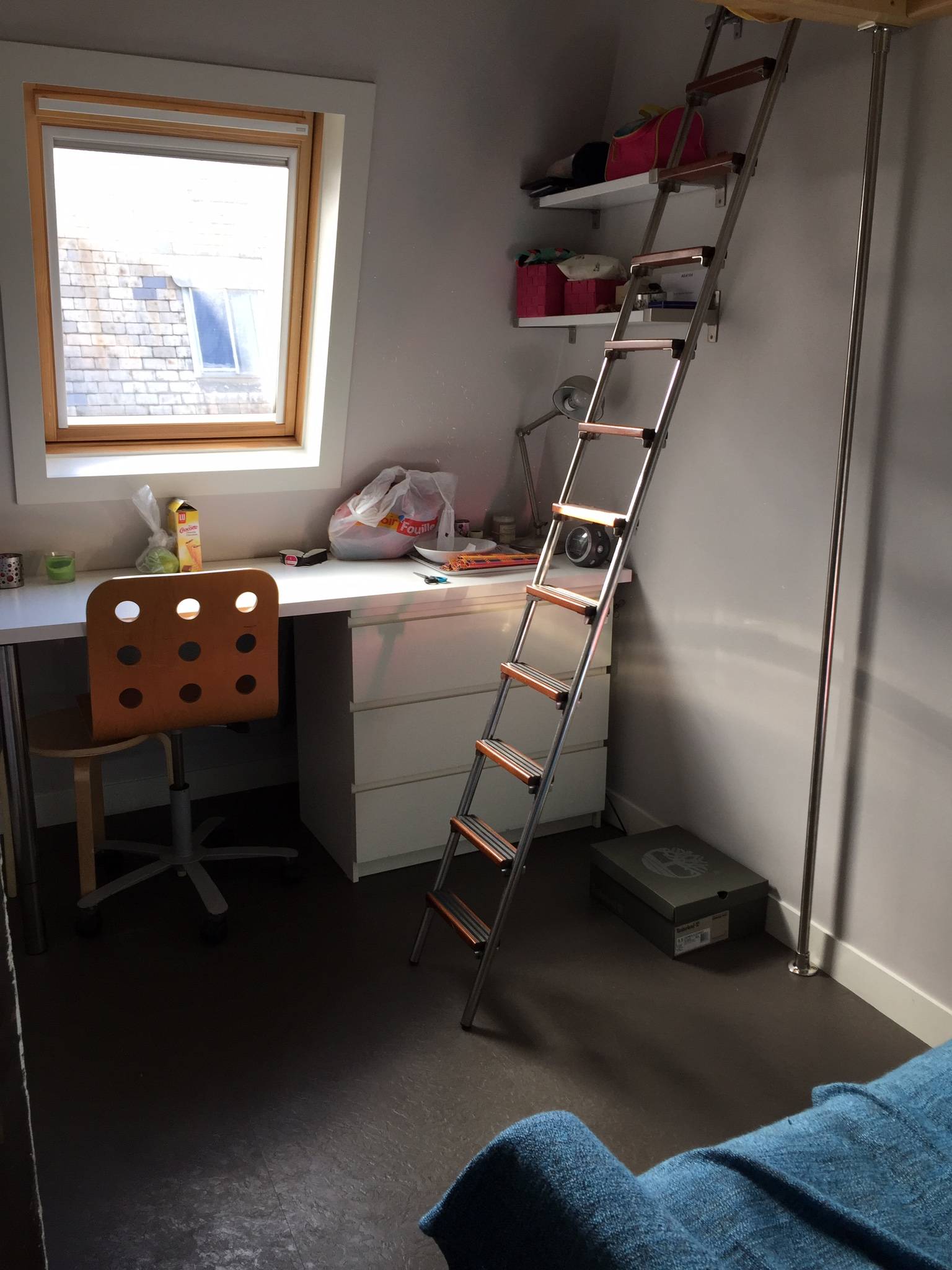 Loue studette Bastille 6ème étage - 16m², Paris 12ème on Gens de Confiance