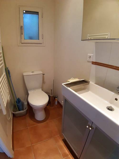 Loue studette meublée 18m² à Chatou(bas) pour étudiant