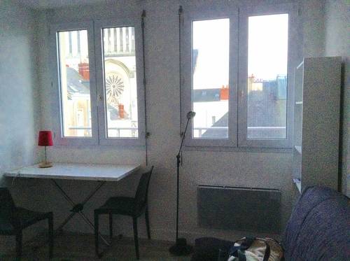 Loue studio 16m² Arènes