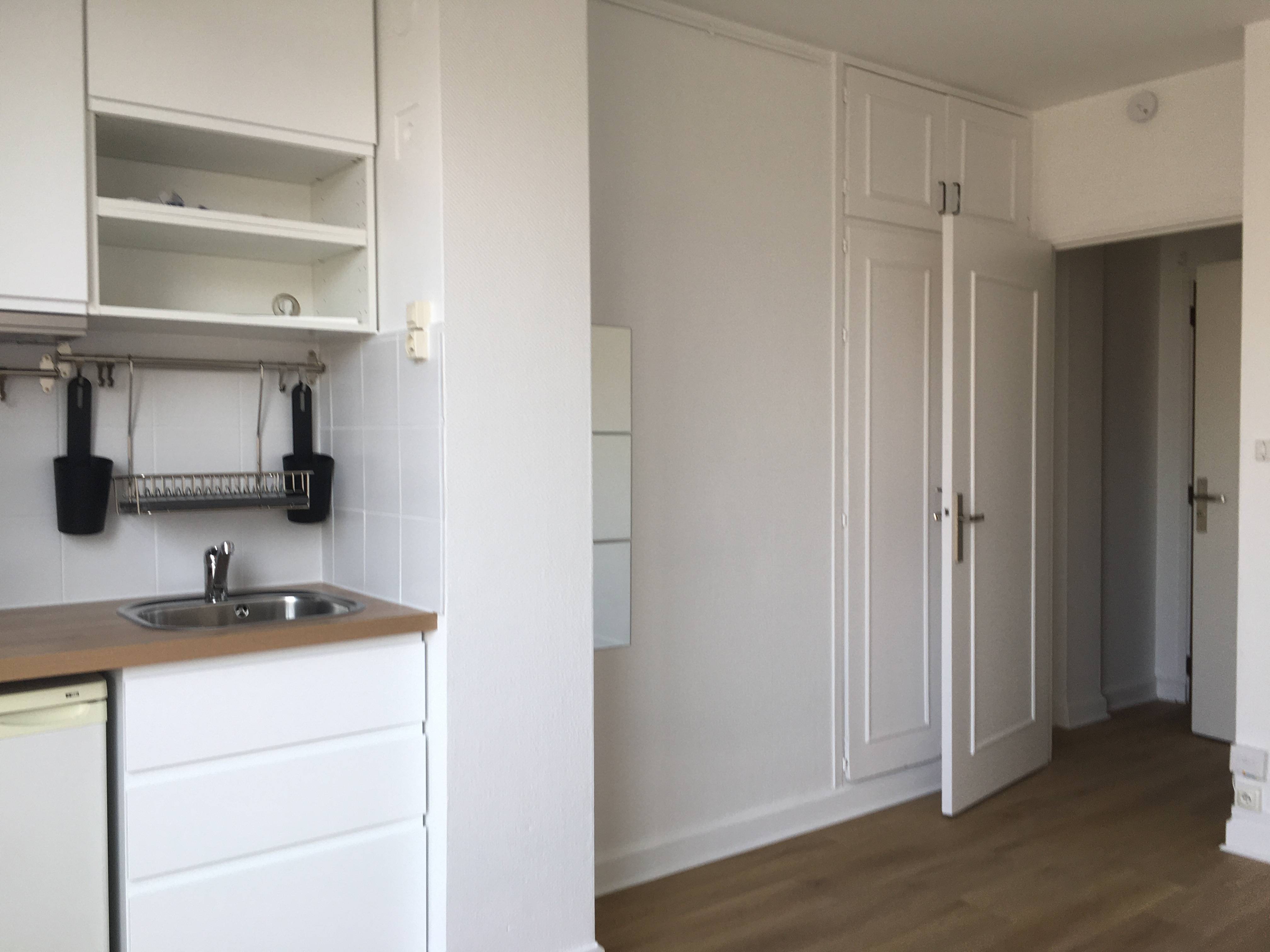 Loue studio - 17m² - Boulogne - Métro Marcel Sembat