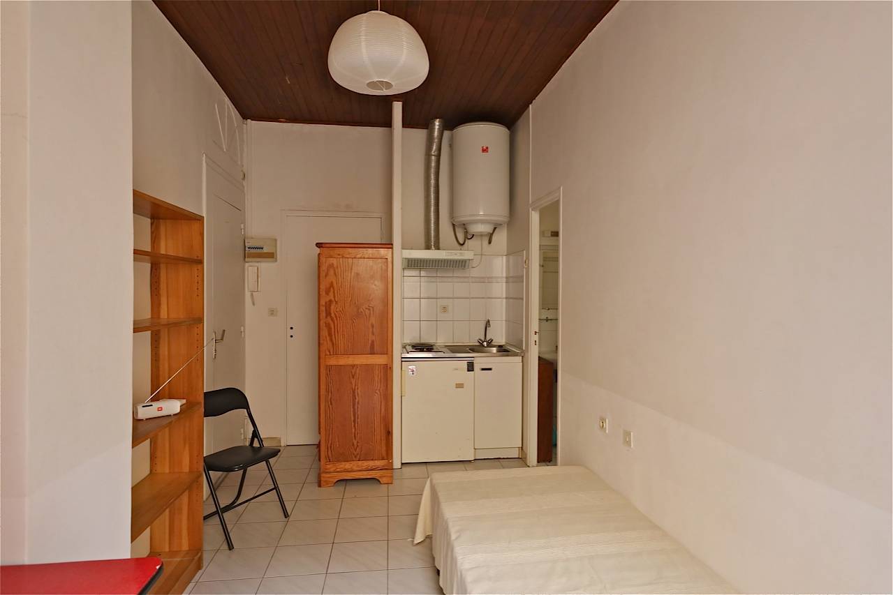 Loue studio 18m² Nîmes