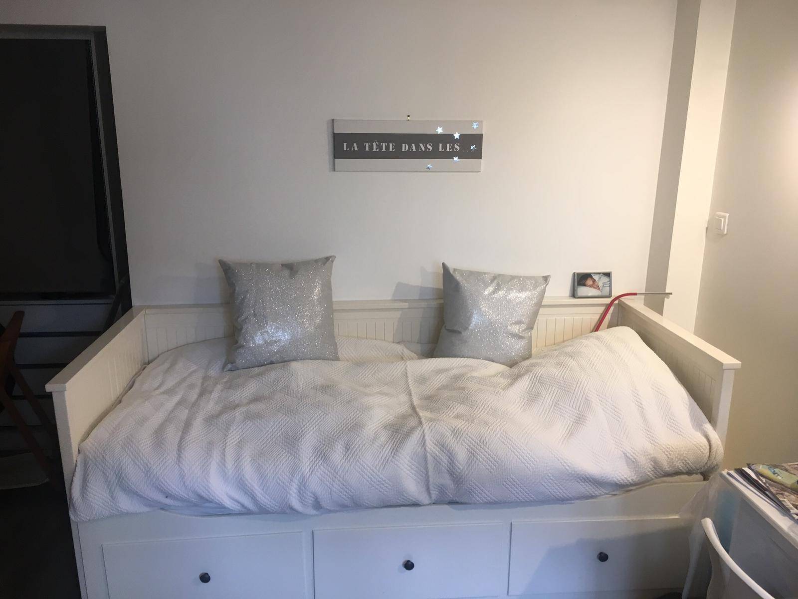 Loue studio meublé indépendant dans maison de famille 1 chambre · 16m²