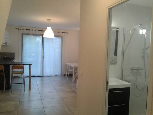 Loue studio 25m²