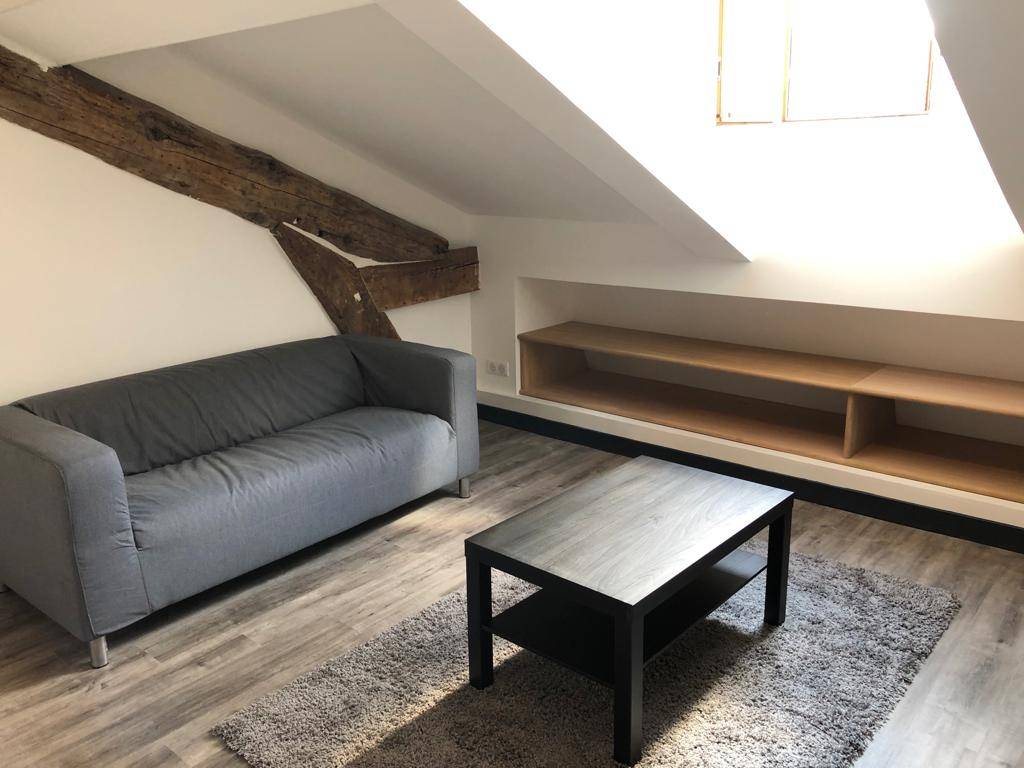 Loue studio - 23m² - Lyon 6ème