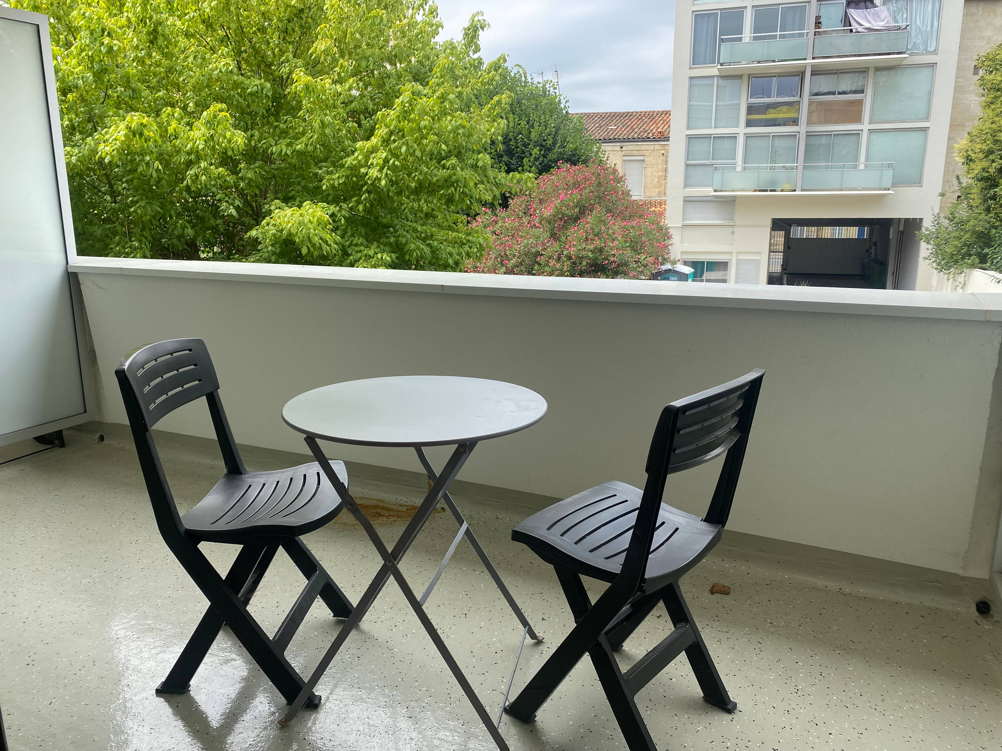 Loue studio meublé - 25m²