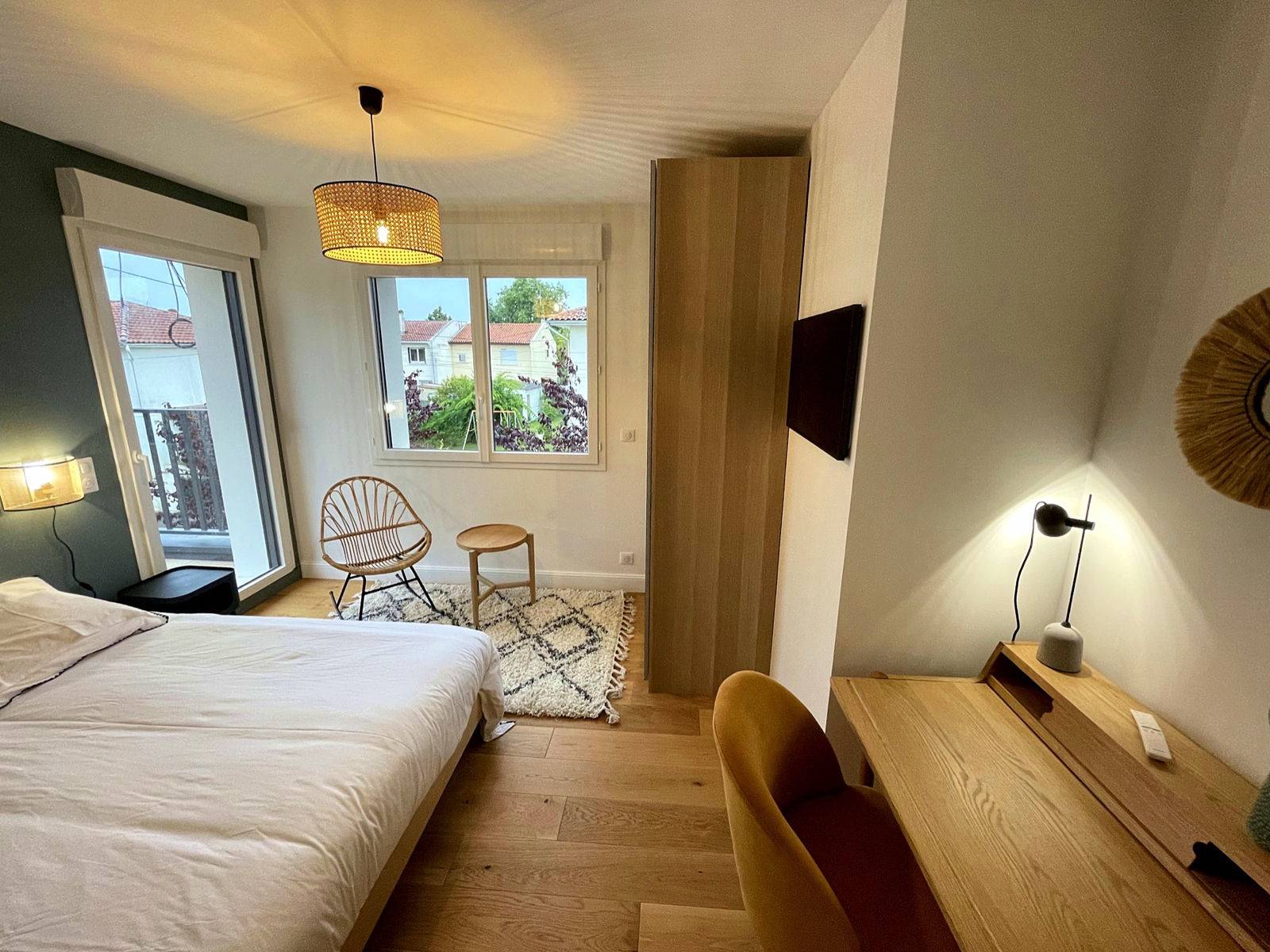 Colocation meublée Bordeaux Mérignac dans maison coliving 130m² avec terrasse privative - Clim, TRAM