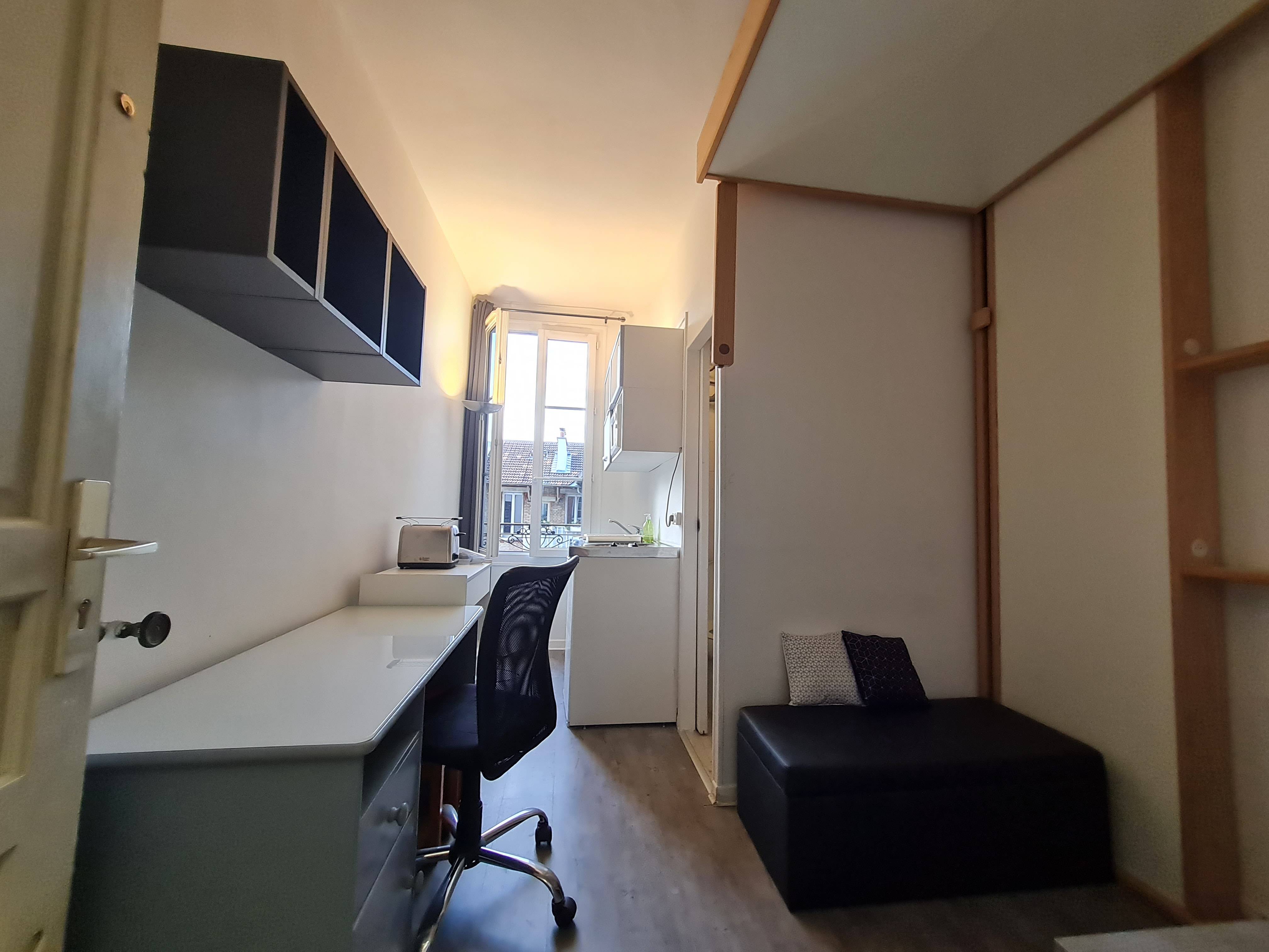 Loue Studio meublé 10m² à Boulogne Billancourt métro Marcel Sembat
