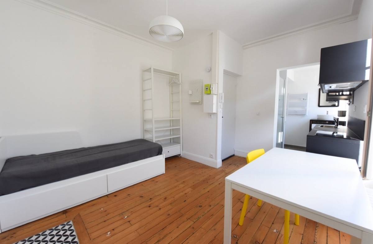 Loue studio meublé - 18m² - Angers