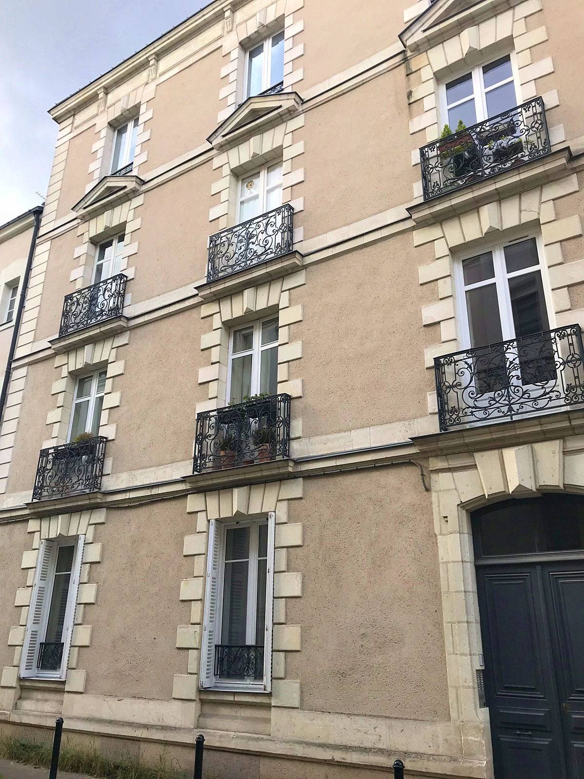 Loue studio meublé de 22m² à Nantes (44) entre Mellinet et Bouhier