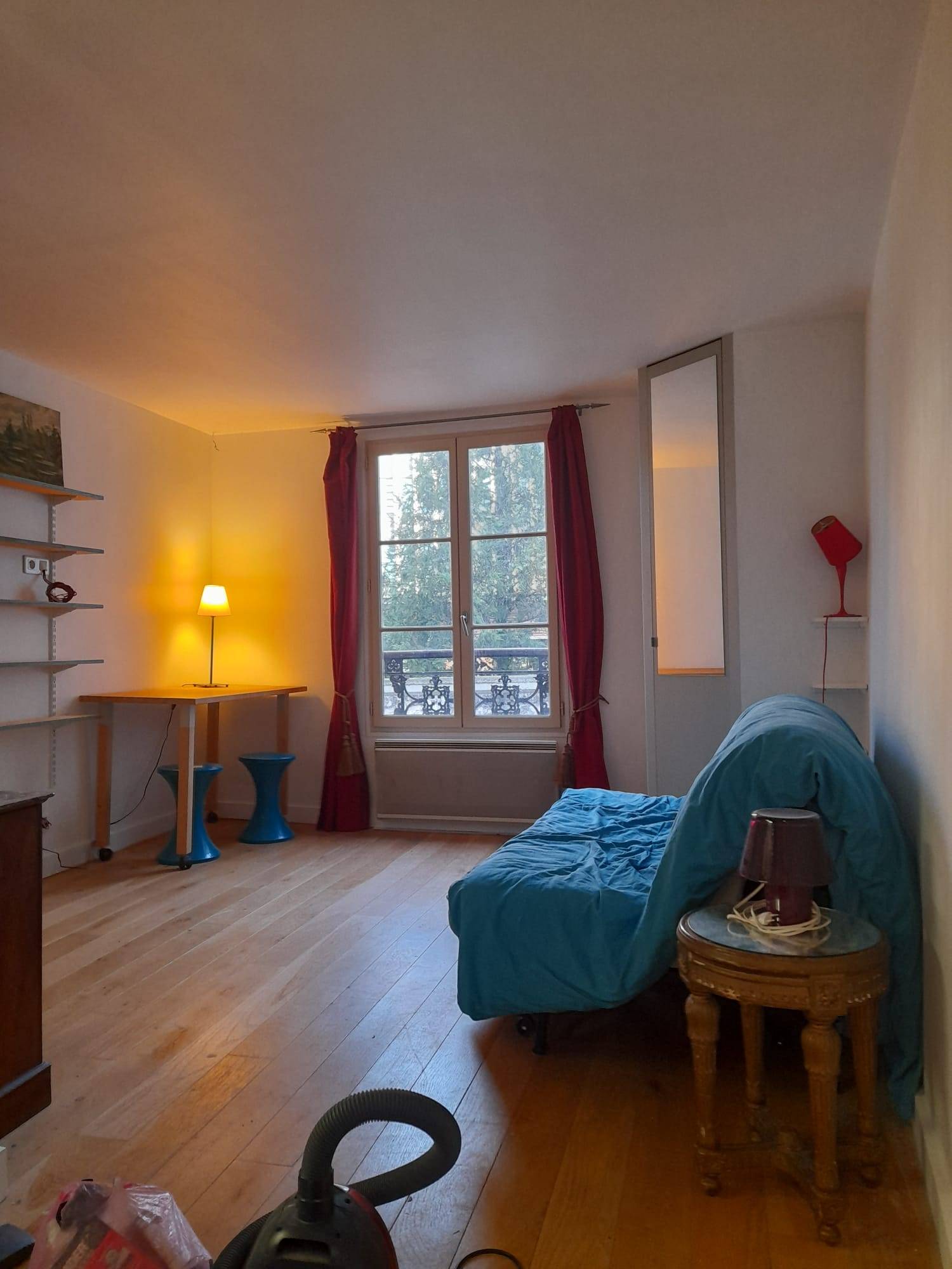Loue studio meublé - 20m² - Paris 10ème